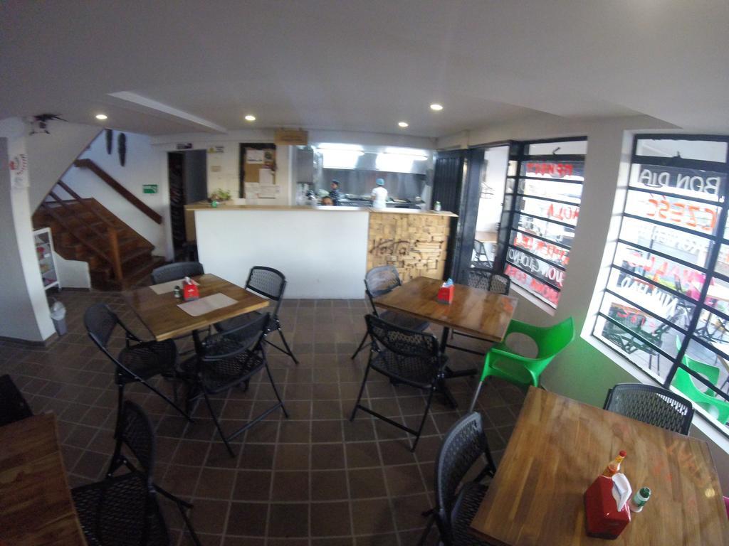 Hostal De La 57 Manizales Zewnętrze zdjęcie